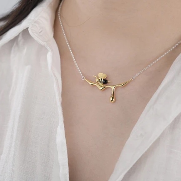 925 Silver Artisan Handmade The Zalyah Bee Necklace - Picture 9 of 9